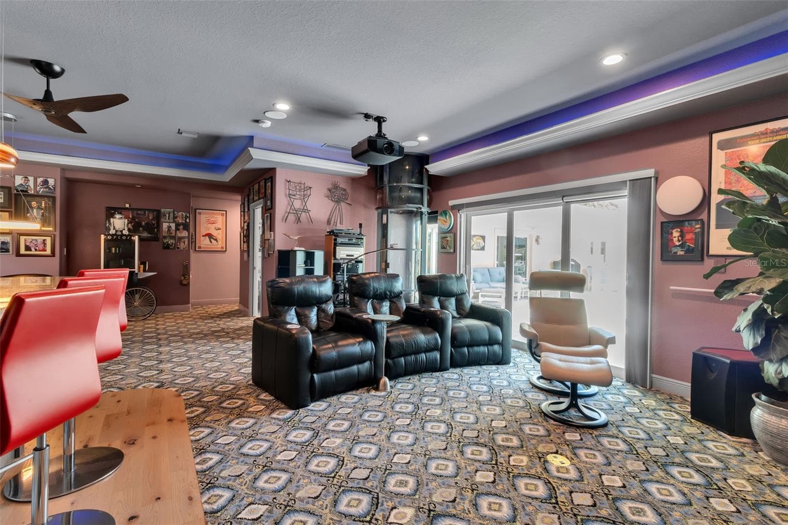 Single Family Residence at 524 HORNBLOWER LN, LONGBOAT KEY, photo 30 of 59