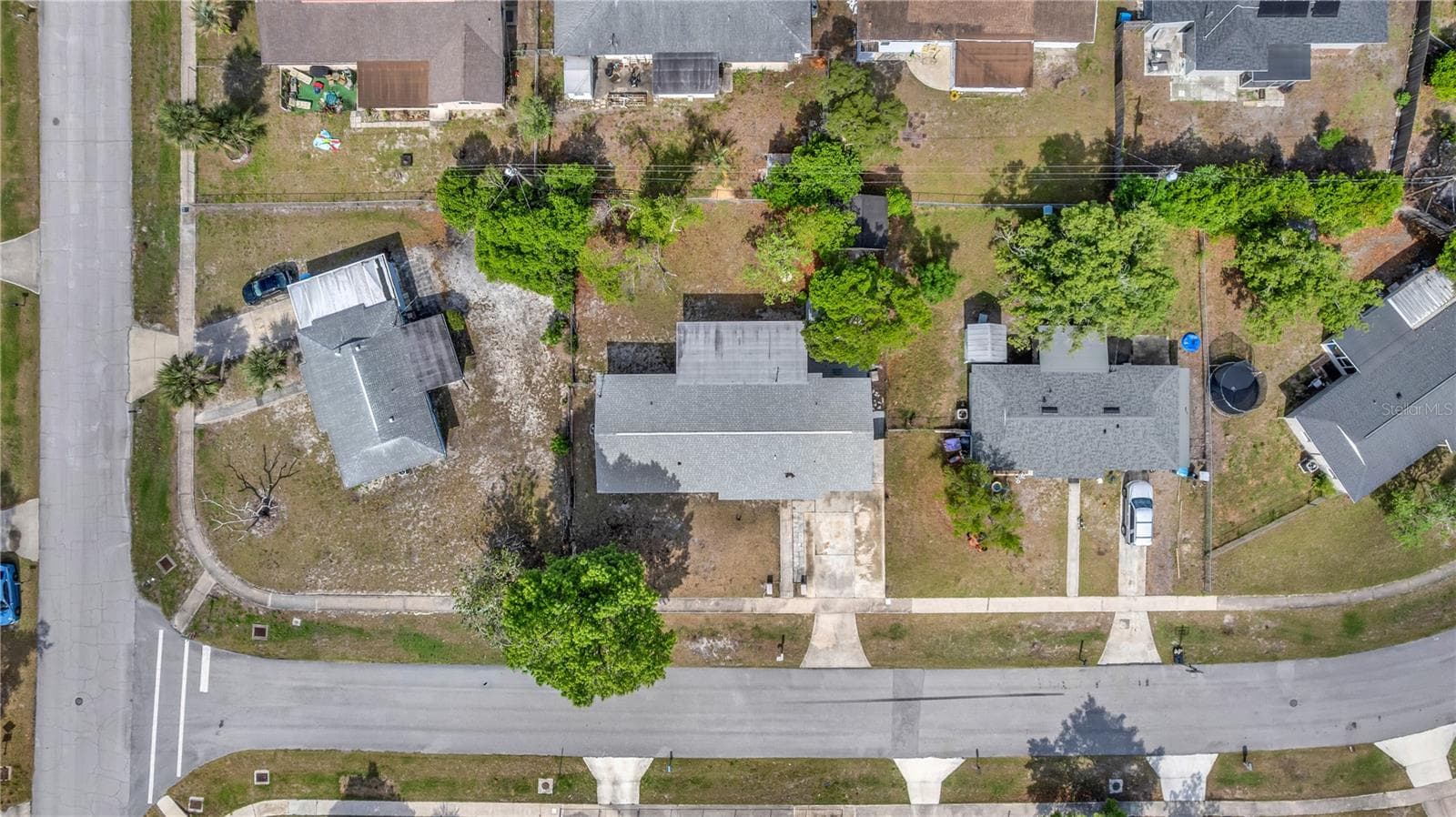 Single Family Residence at 1020 COBBLESTONE AVE, DELTONA, photo 28 of 33