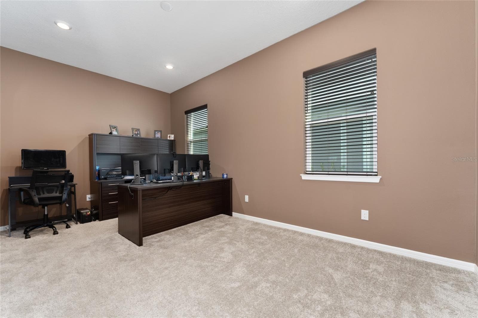 Single Family Residence at 13615 RITTA ISLAND DR, ORLANDO, photo 16 of 41