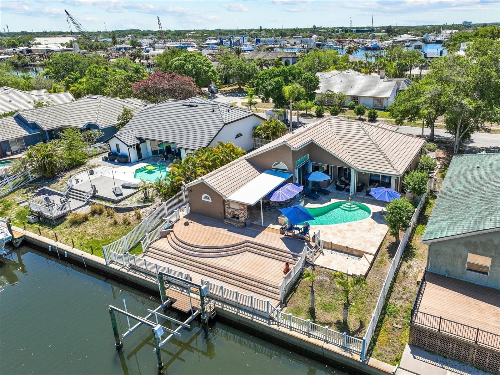 Single Family Residence at 1114 MARINA DR, TARPON SPRINGS, photo 5 of 54