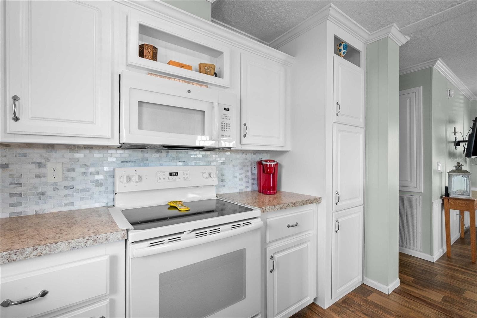 Manufactured Home at 10042 COLLINGWOOD AVE, DADE CITY, photo 12 of 34