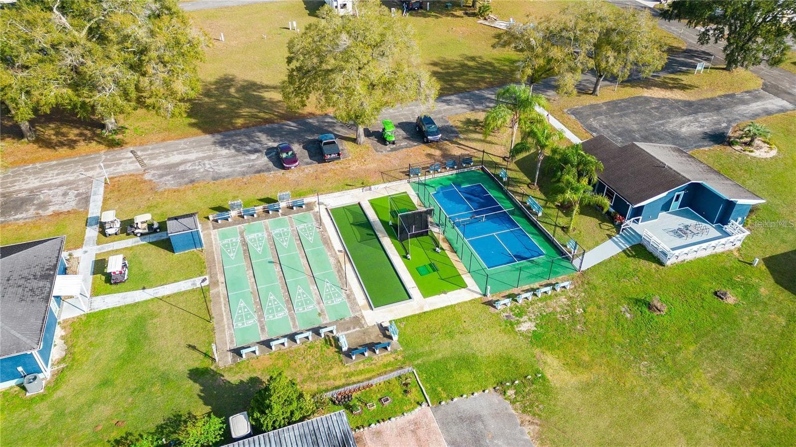 Manufactured Home at 10042 COLLINGWOOD AVE, DADE CITY, photo 33 of 34