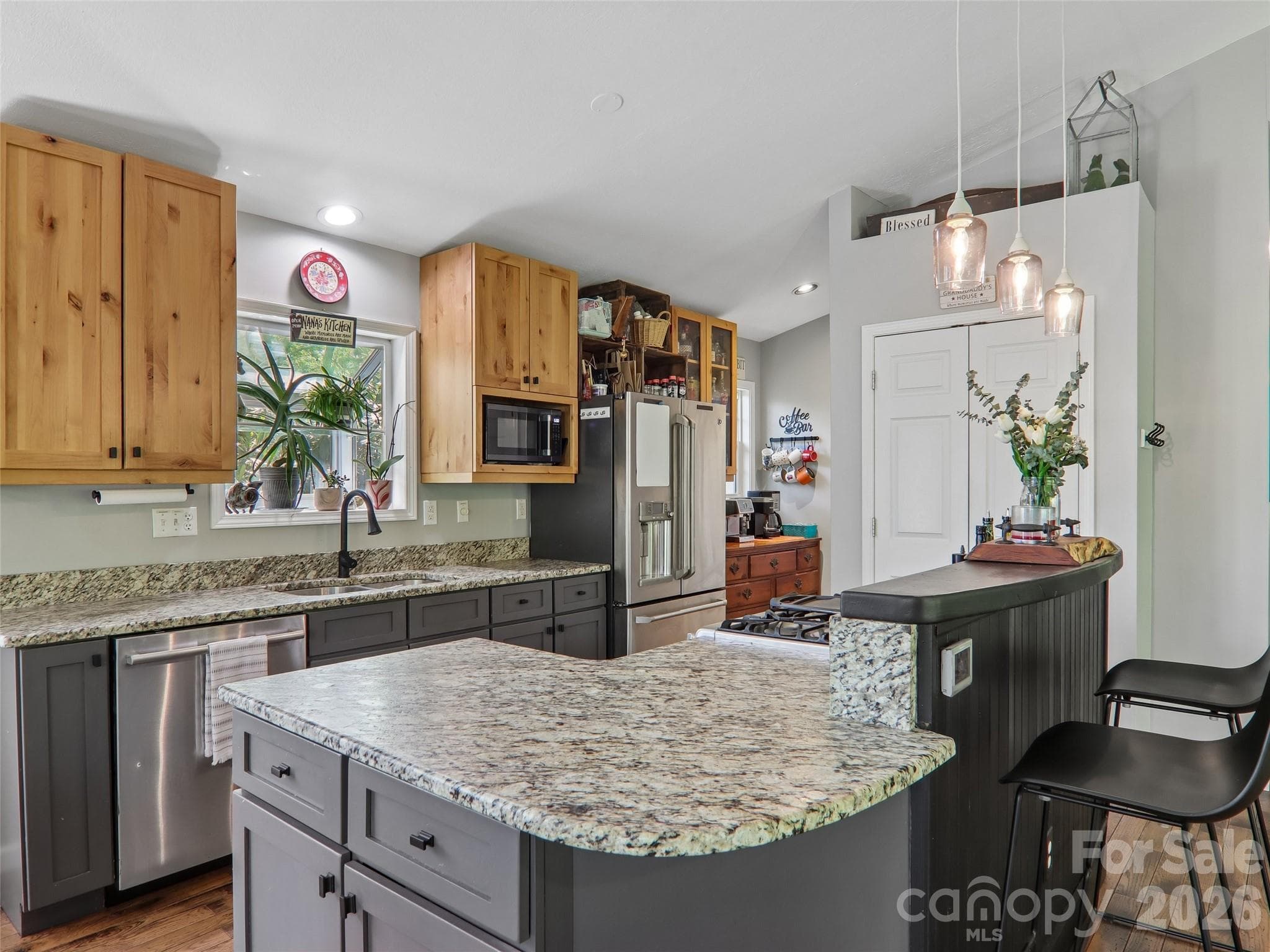 Granite countertops - Pisgah Forest