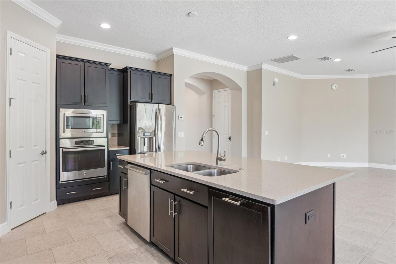 Single Family Residence at 8355 SWISS CHARD CIR, LAND O LAKES, photo 12 of 37