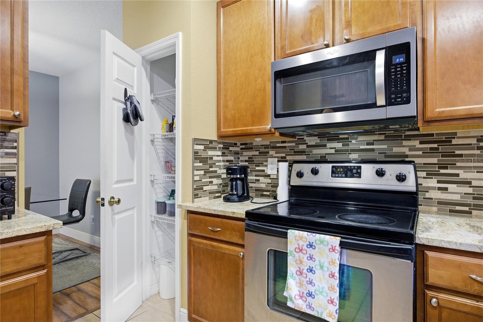 Townhouse at 1033 BLACKWATER DR, WESLEY CHAPEL, photo 8 of 55