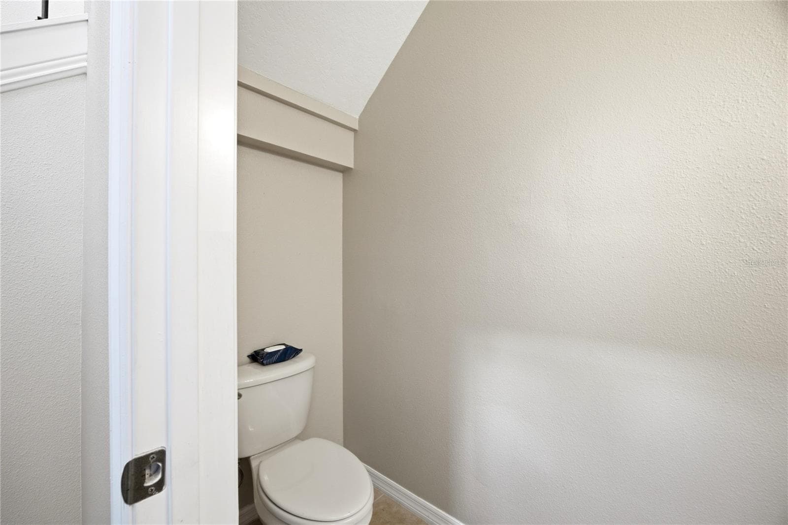 Townhouse at 1033 BLACKWATER DR, WESLEY CHAPEL, photo 16 of 55