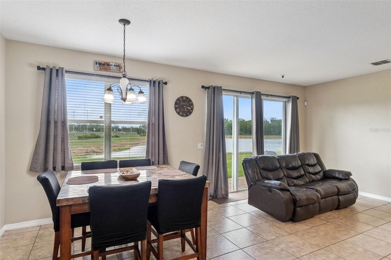 Single Family Residence at 3632 CRESWICK CIR, ORLANDO, photo 9 of 35