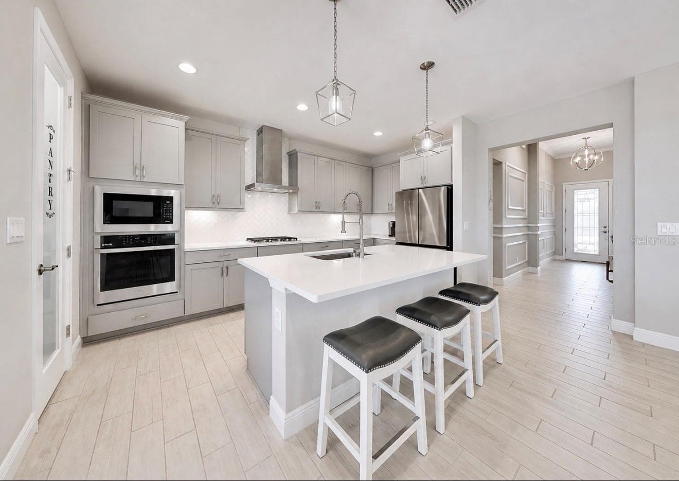 Single Family Residence at 6364 ROADSTEAD CT, APOLLO BEACH, photo 12 of 70
