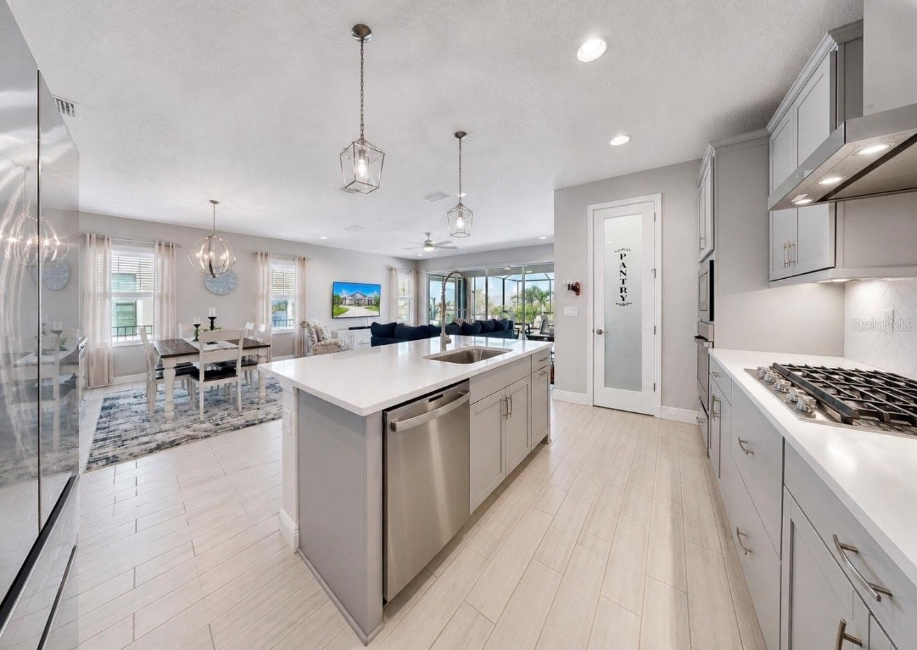 Single Family Residence at 6364 ROADSTEAD CT, APOLLO BEACH, photo 20 of 70