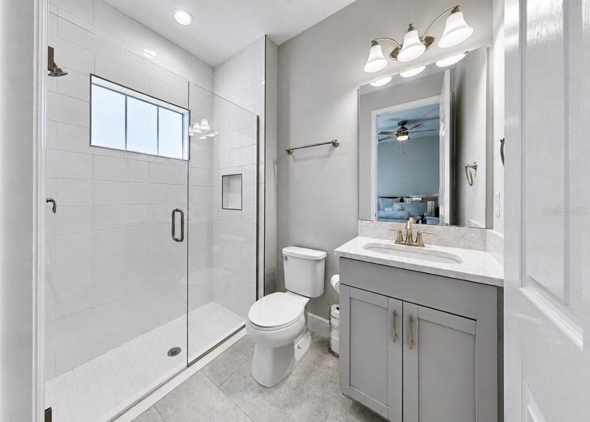 Ensuite - 6364 ROADSTEAD CT, APOLLO BEACH