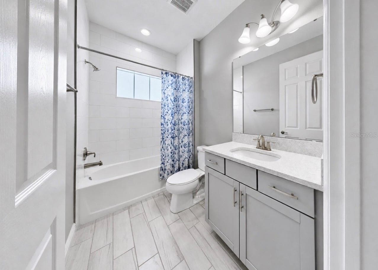 Full Bath 3 - 6364 ROADSTEAD CT, APOLLO BEACH