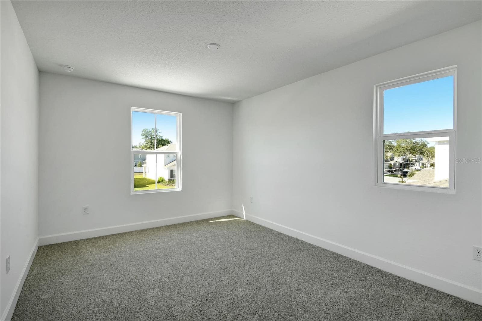 Single Family Residence at 1010 CLOUD RIDGE CT, MOUNT DORA, photo 17 of 19