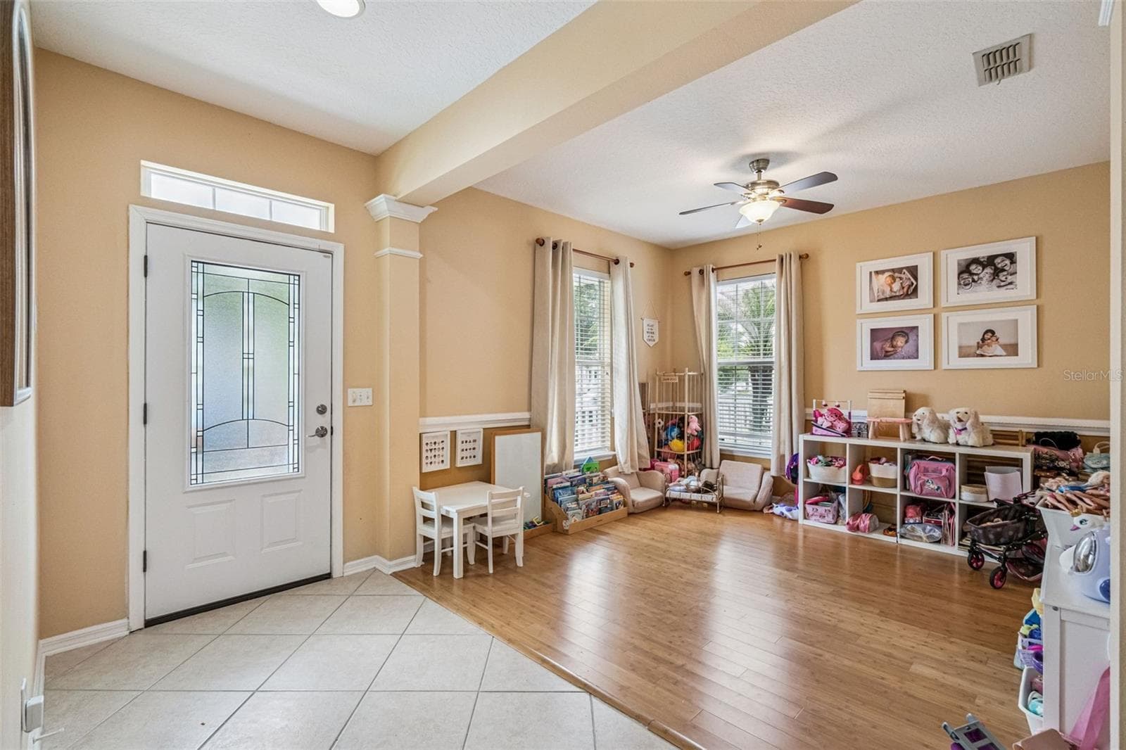 Living Room/Play room/Flex Space/Dining Room - 206 NORFOLK PL, CELEBRATION