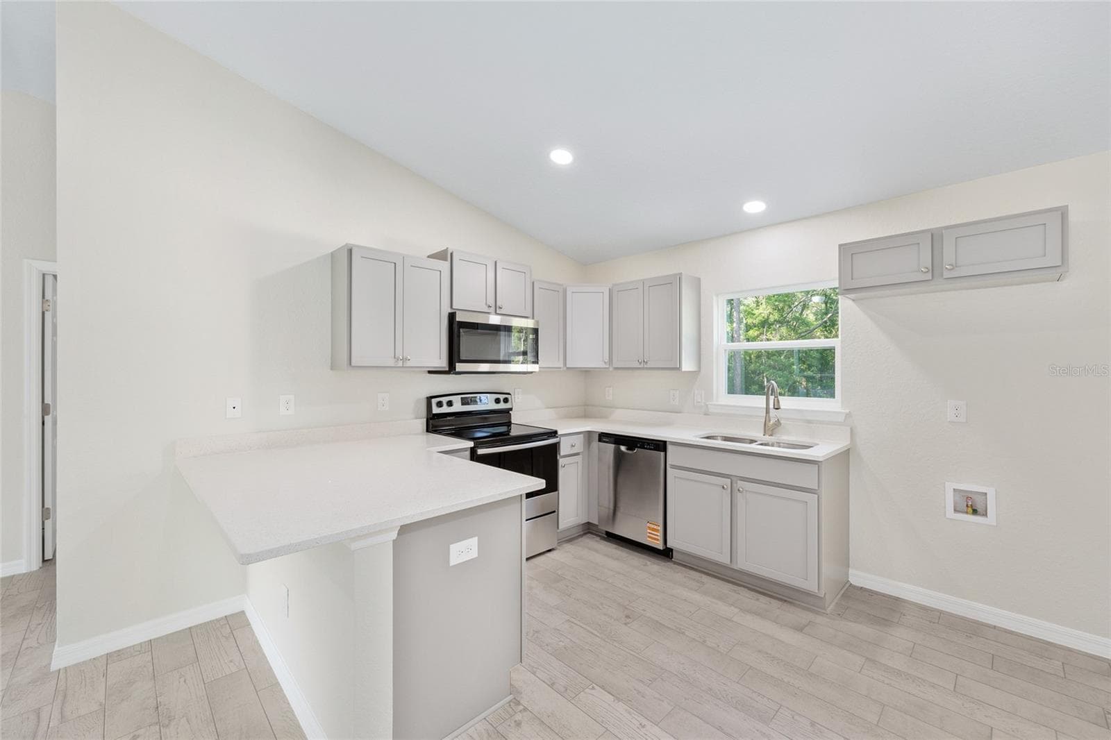 Single Family Residence at 358 LOCUST RD, OCALA, photo 19 of 48