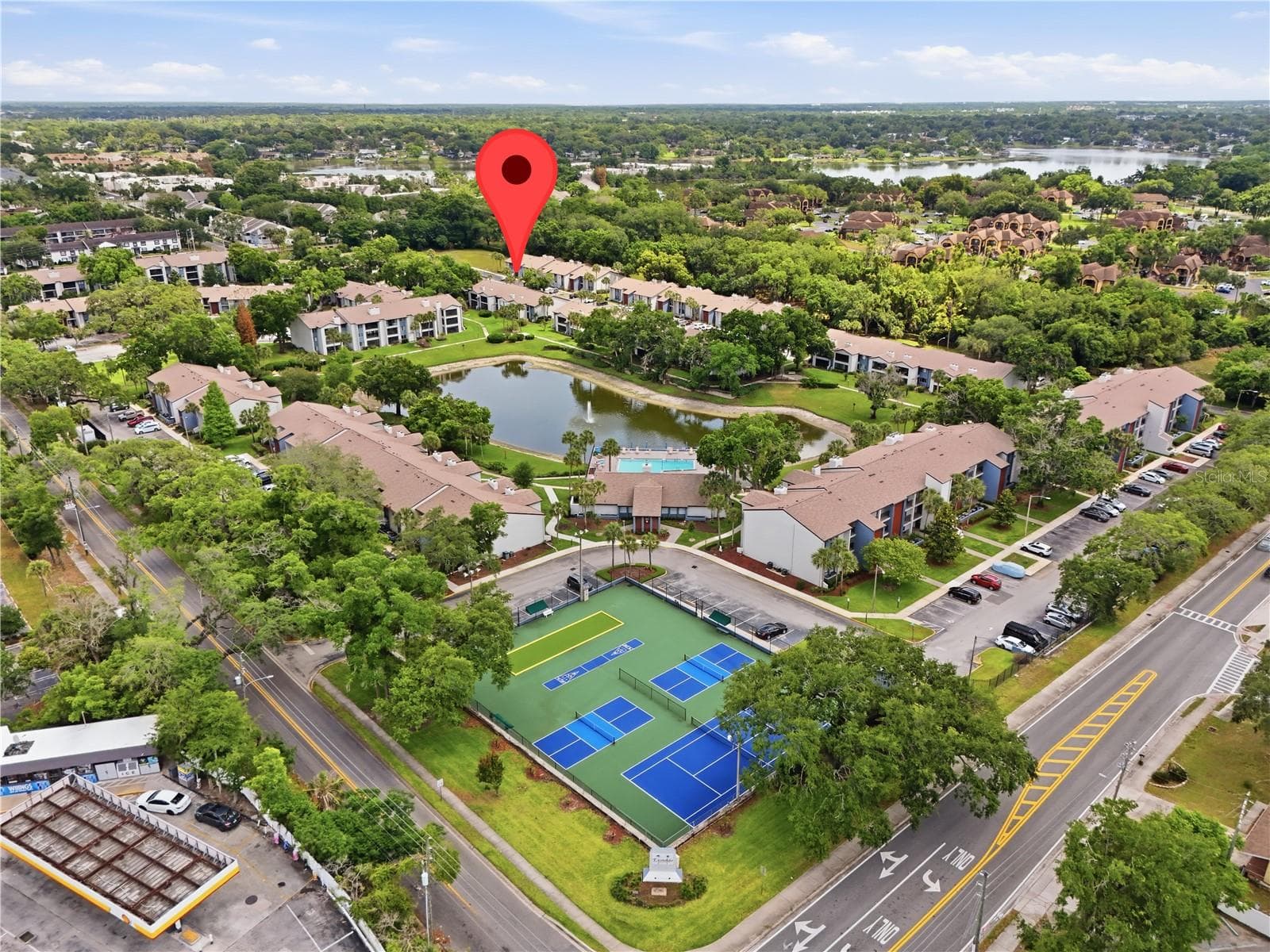 Condominium at 7 ESCONDIDO CIR #67, ALTAMONTE SPRINGS, photo 8 of 53