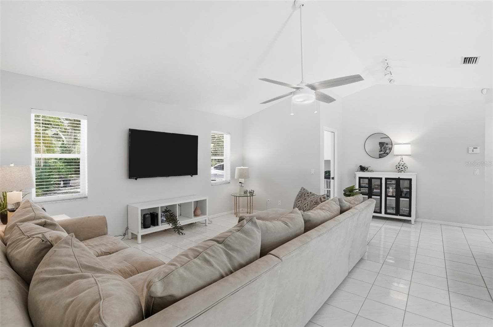 Single Family Residence at 610 WOODVIEW WAY, BRADENTON, photo 21 of 70