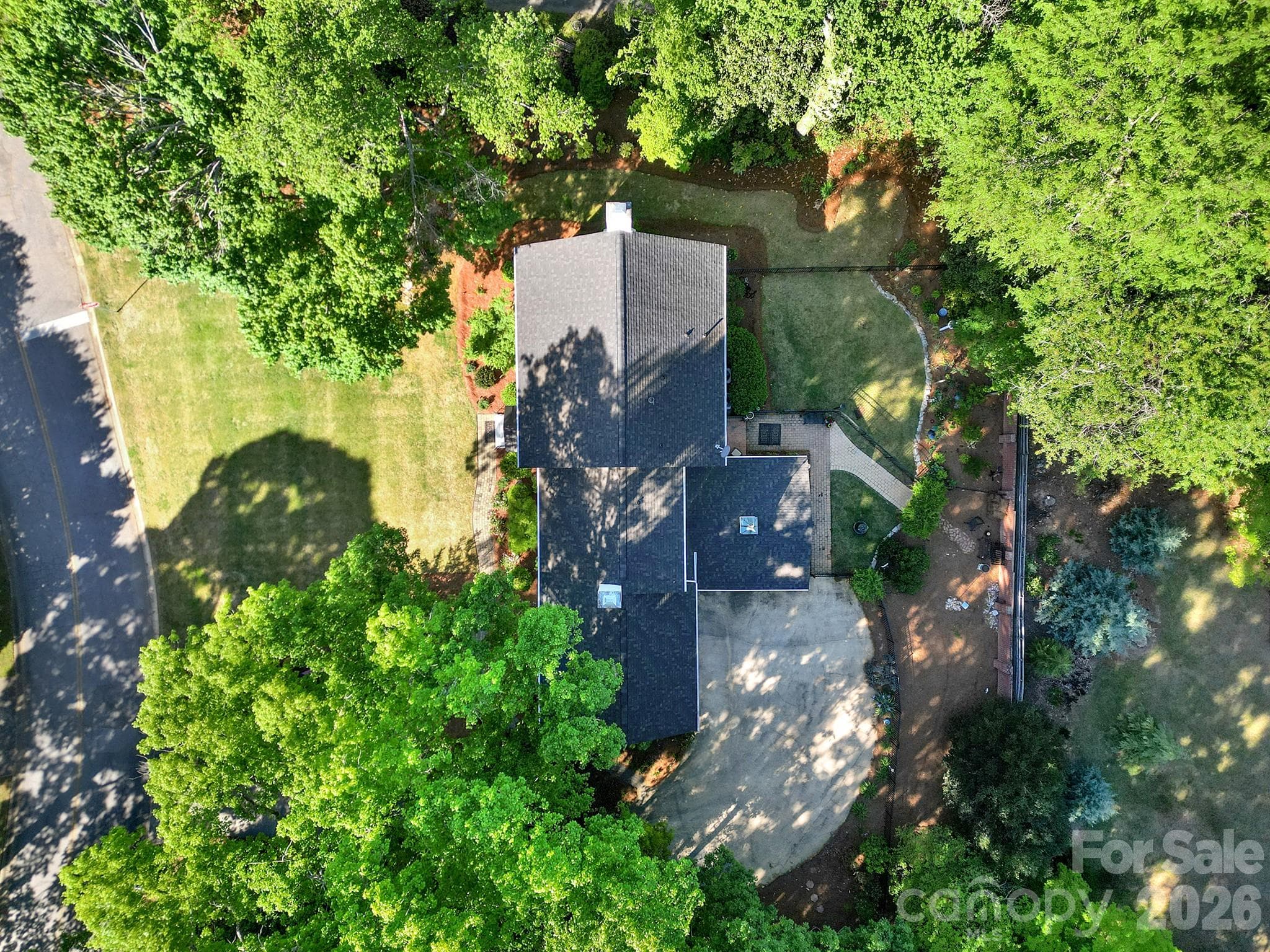 Single Family Residence at 537 Briarwood Road, Lancaster, photo 47 of 48