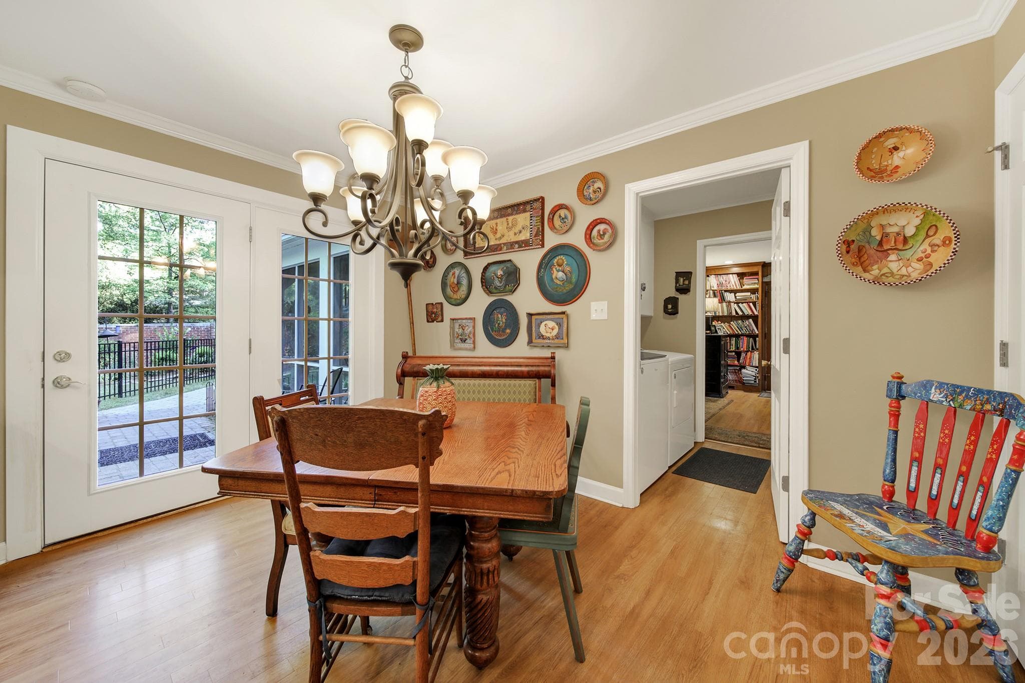 Single Family Residence at 537 Briarwood Road, Lancaster, photo 9 of 48