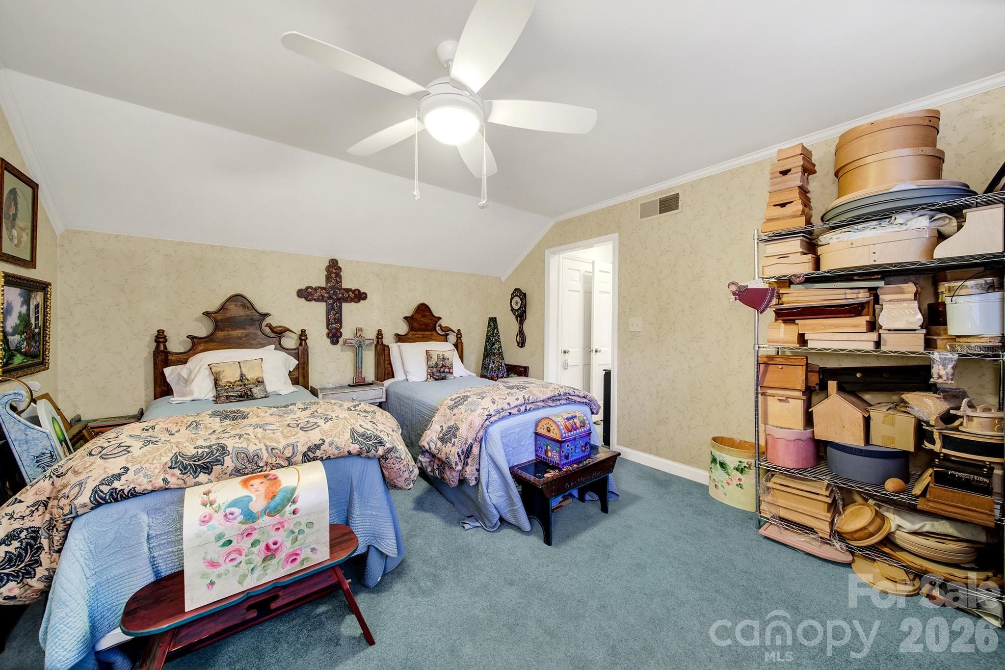Single Family Residence at 537 Briarwood Road, Lancaster, photo 26 of 48