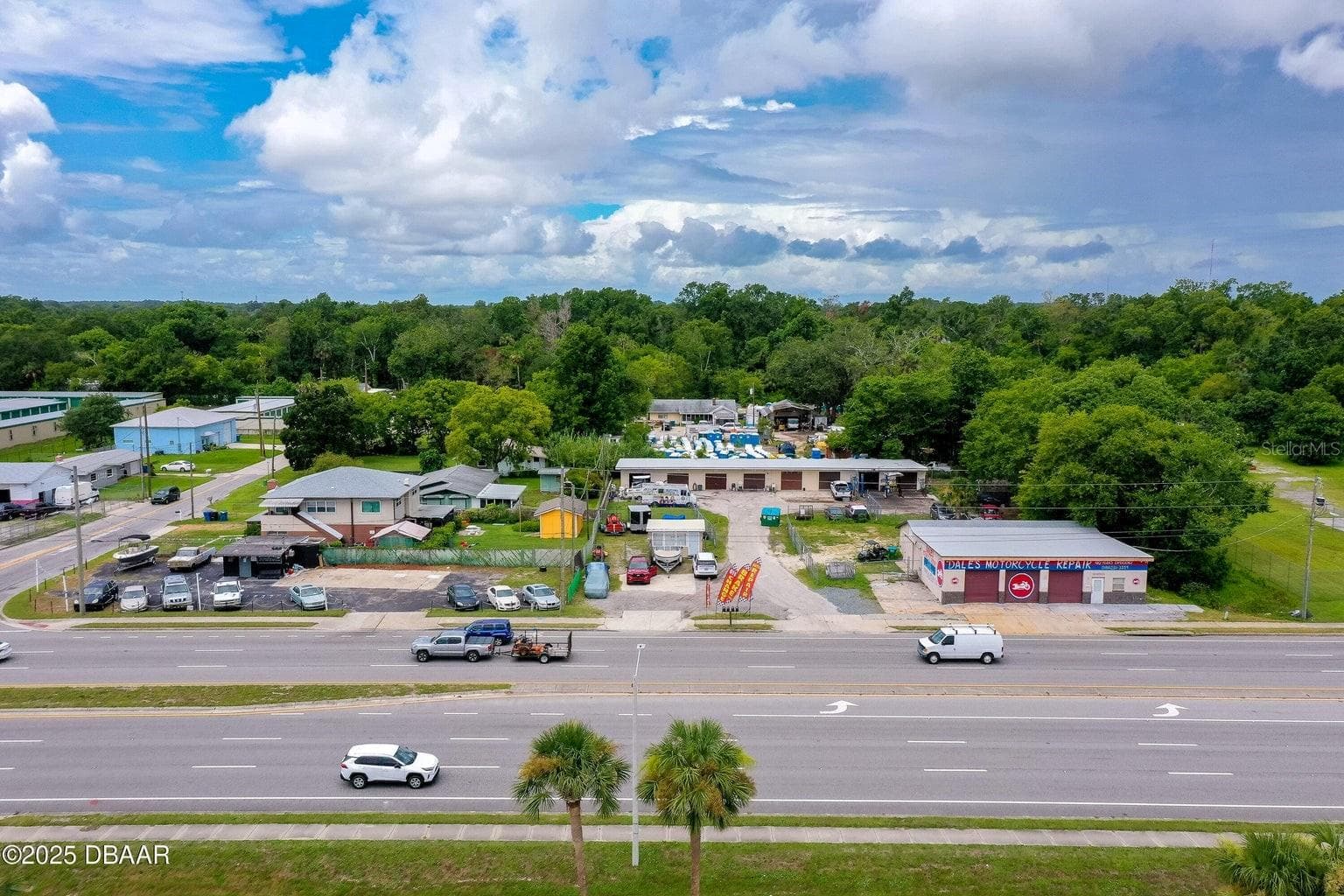 1520 N NOVA & 10TH RD