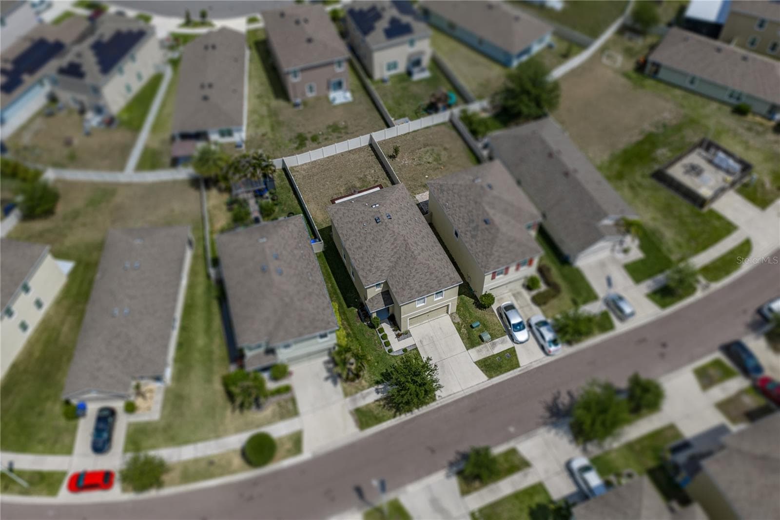 Single Family Residence at 16833 TRITE BEND ST, WIMAUMA, photo 6 of 102