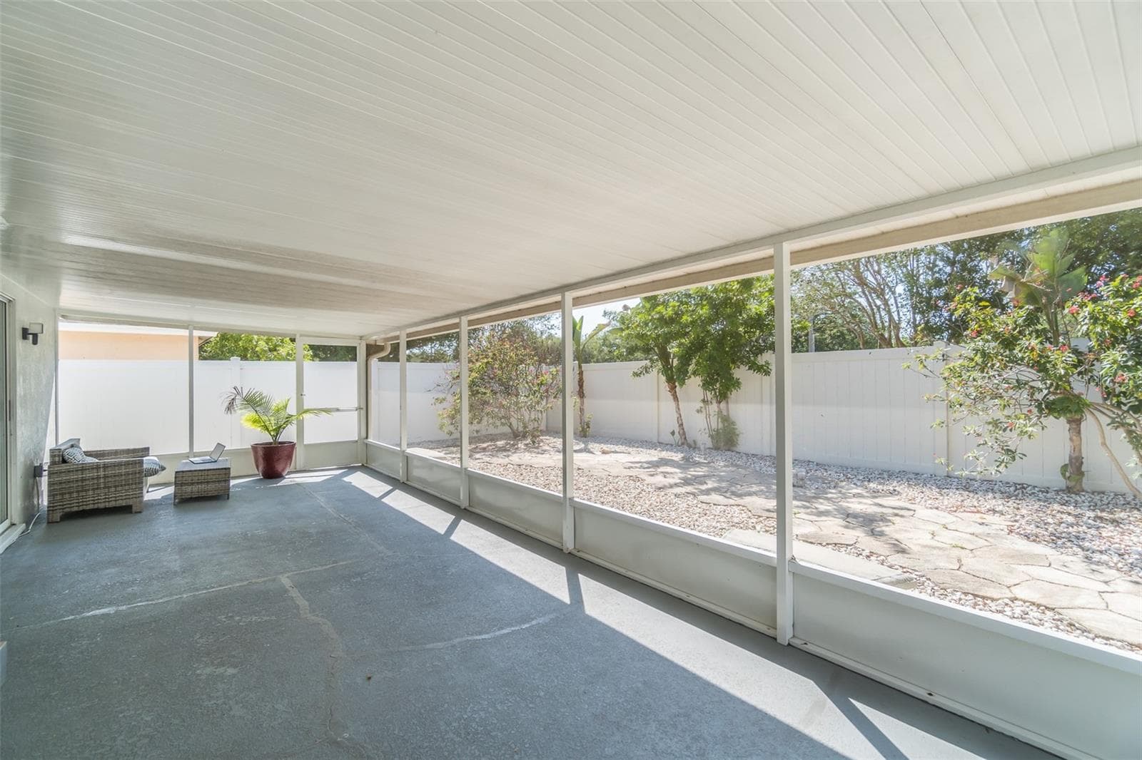 Single Family Residence at 1707 BONDURANT WAY, BRANDON, photo 22 of 25