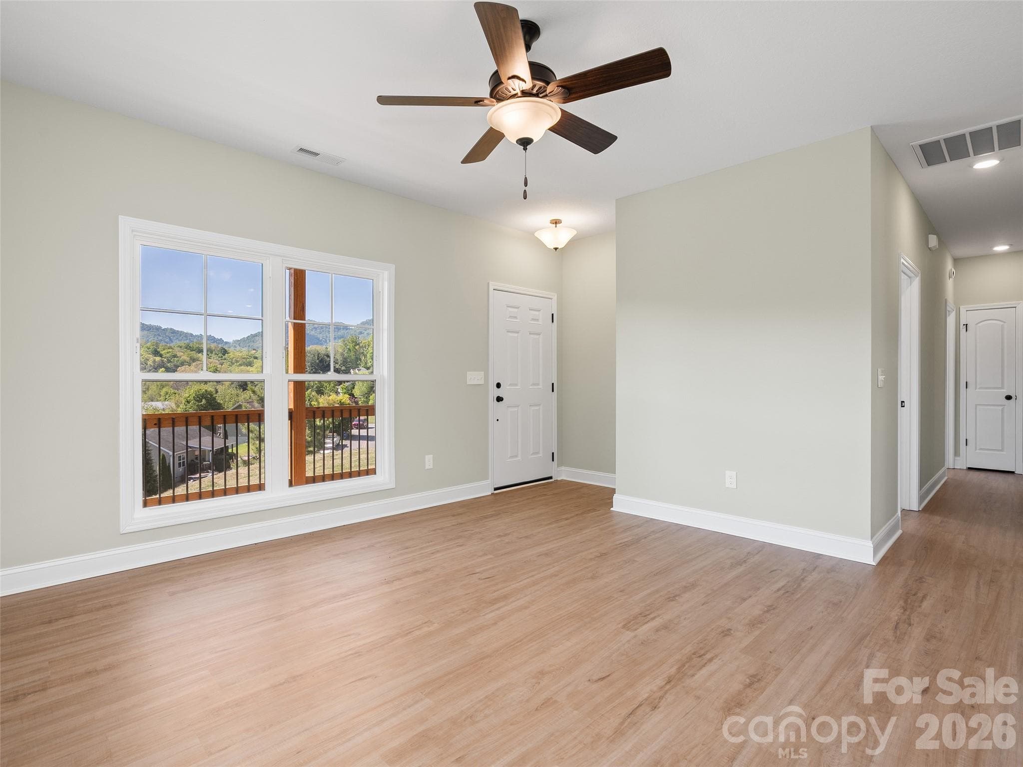 Single Family Residence at Clyde, photo 9 of 30