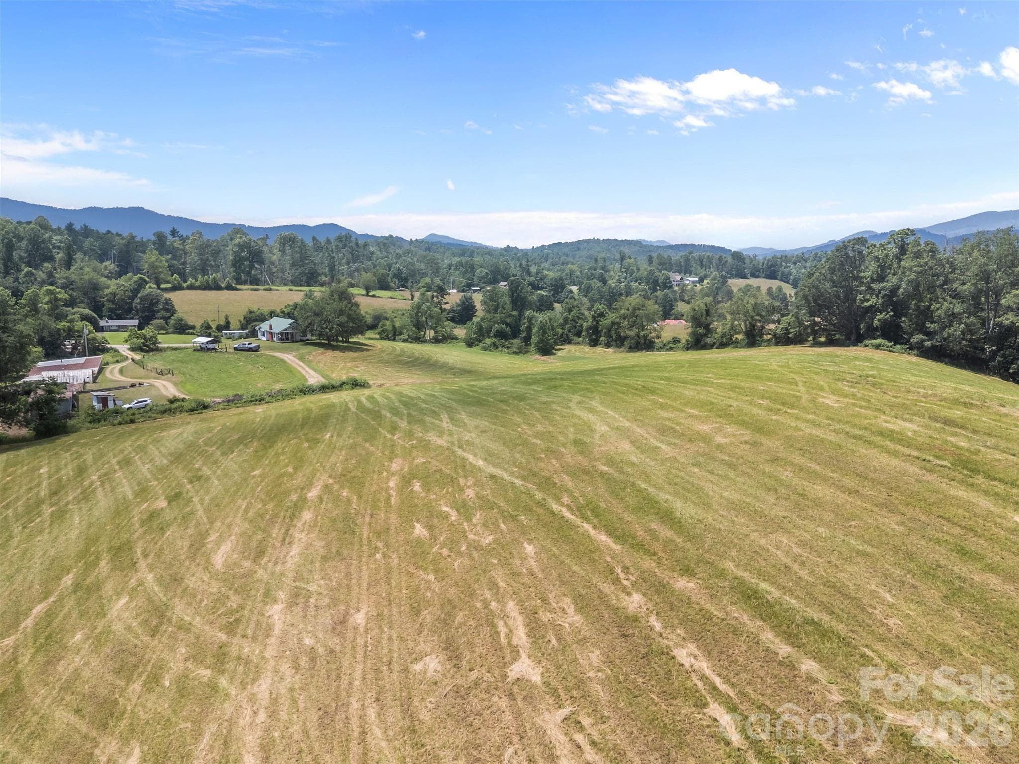 Single Family Residence at 1305 Halltown Road, Spruce Pine, photo 4 of 46