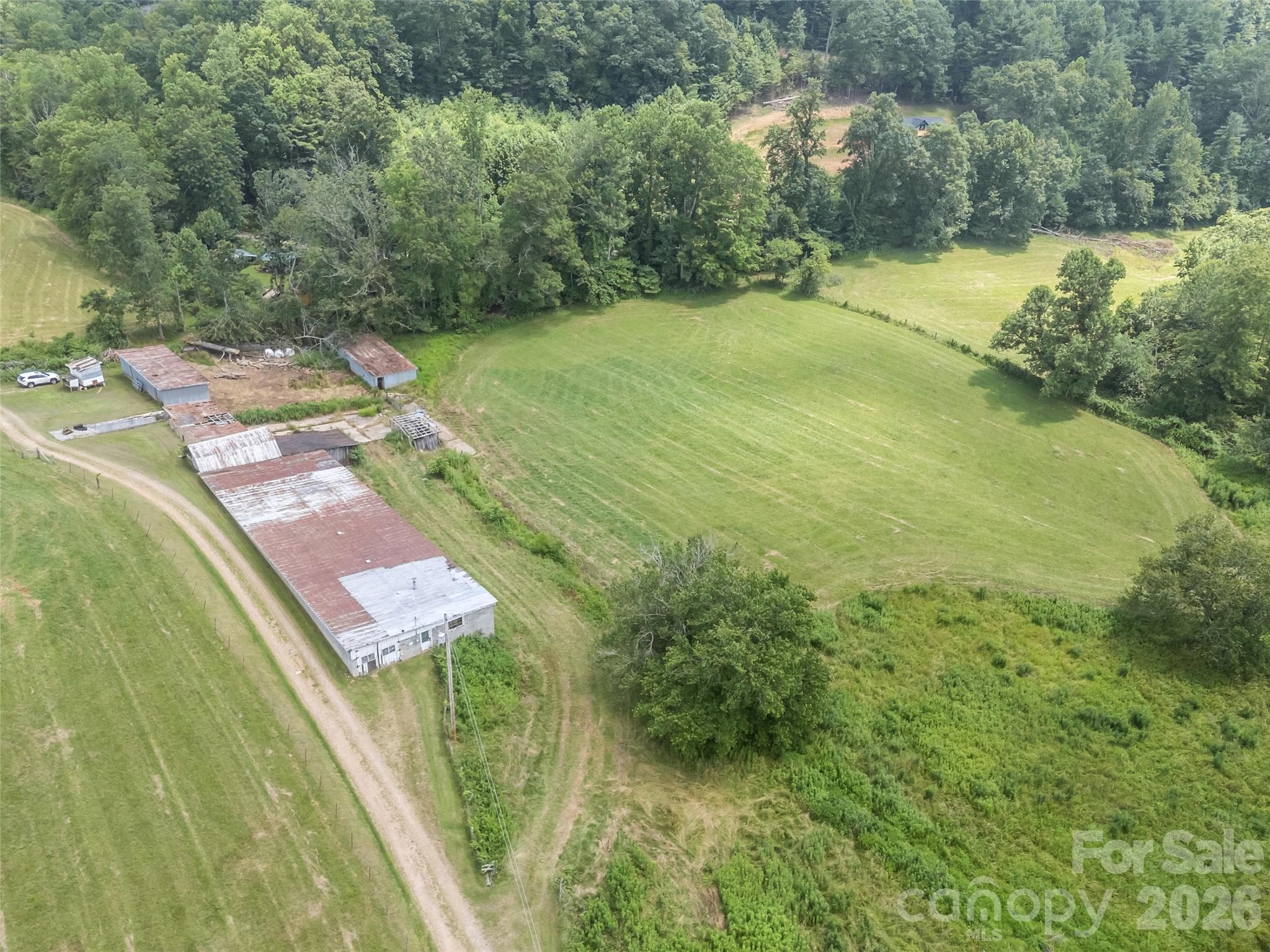 Single Family Residence at 1305 Halltown Road, Spruce Pine, photo 5 of 46
