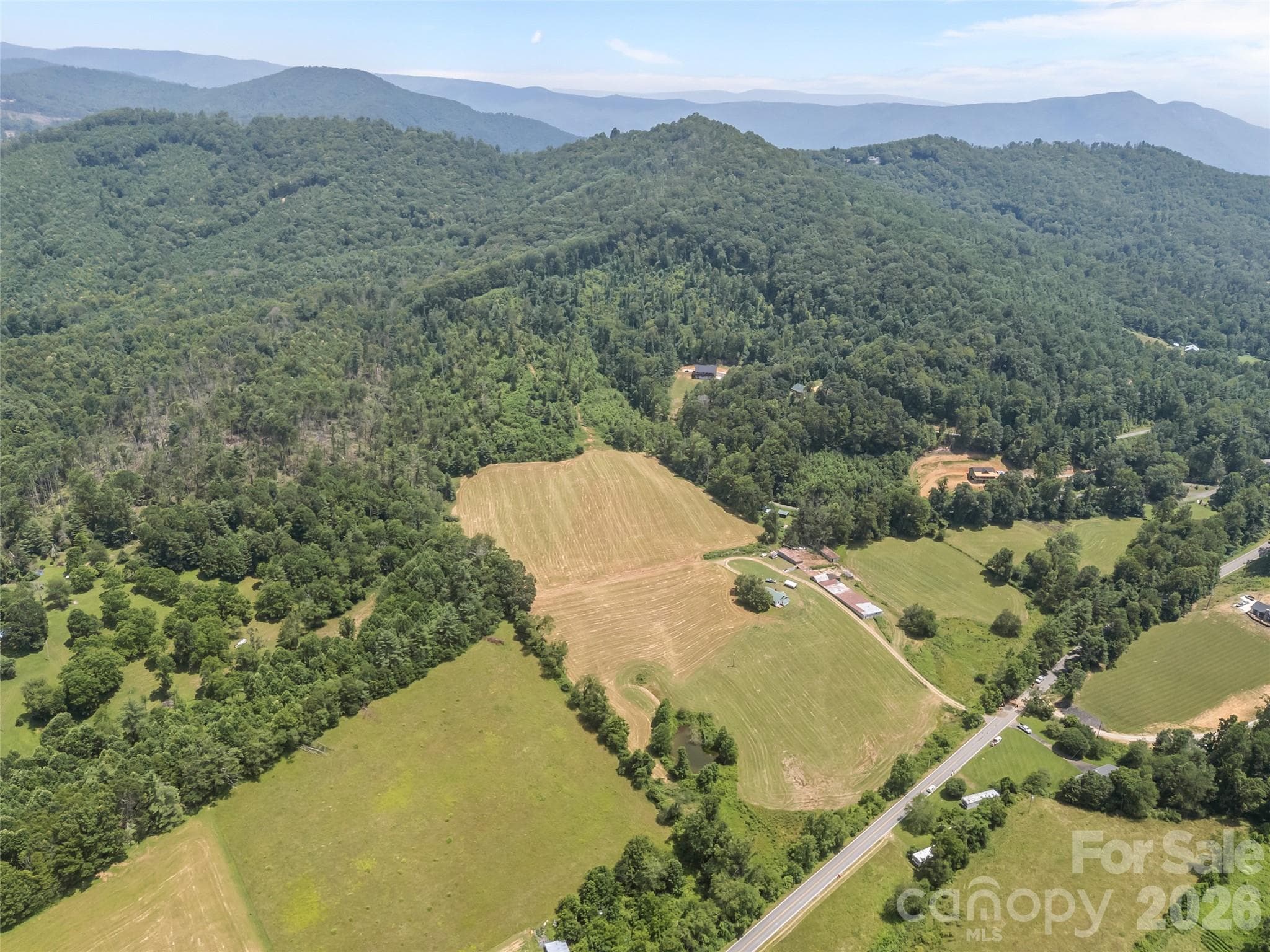 Single Family Residence at 1305 Halltown Road, Spruce Pine, photo 6 of 46