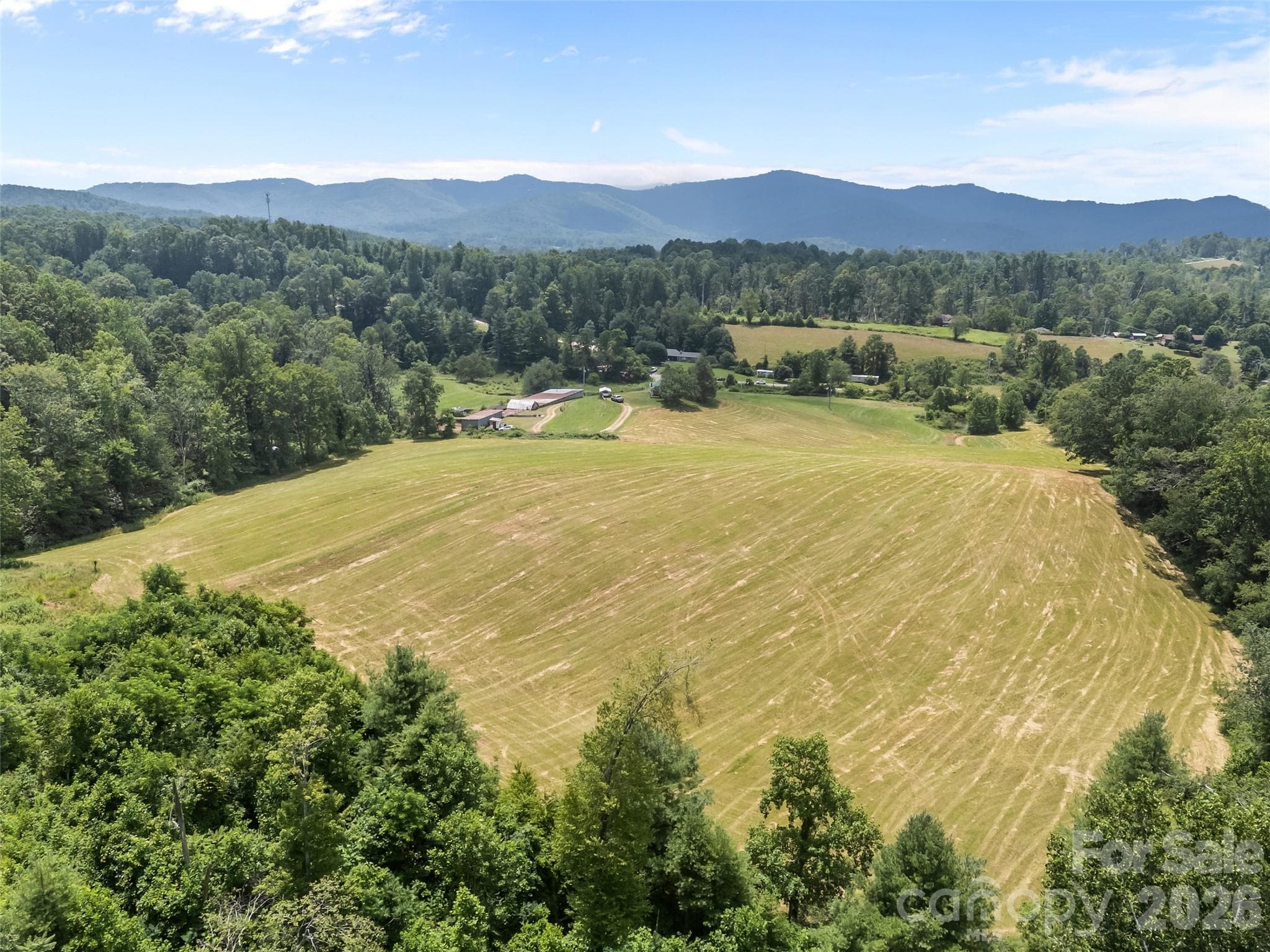 Single Family Residence at 1305 Halltown Road, Spruce Pine, photo 11 of 46