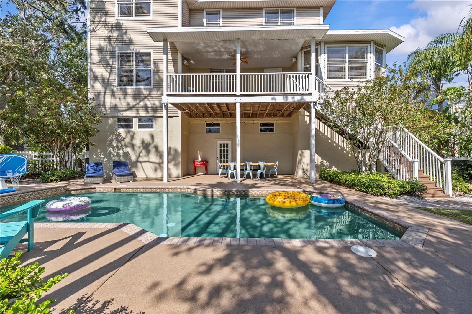 Single Family Residence at 897 POINT SEASIDE DR, CRYSTAL BEACH, photo 3 of 76