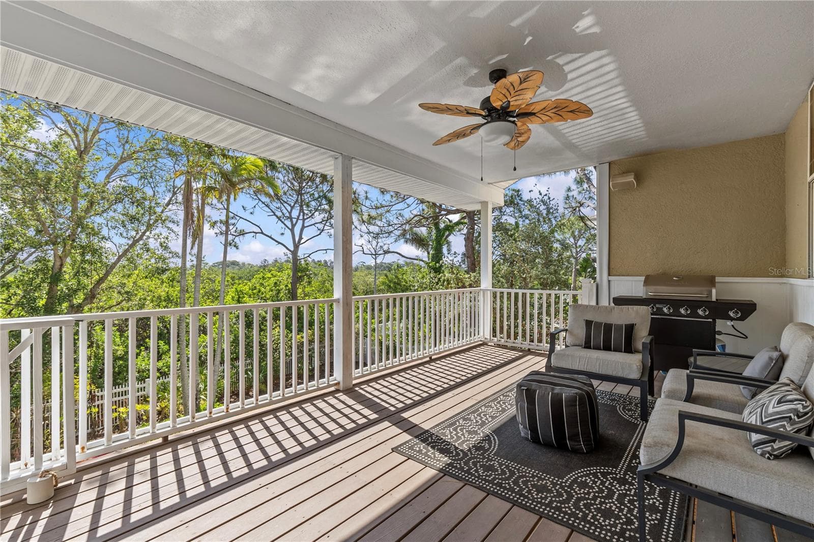 Single Family Residence at 897 POINT SEASIDE DR, CRYSTAL BEACH, photo 15 of 76