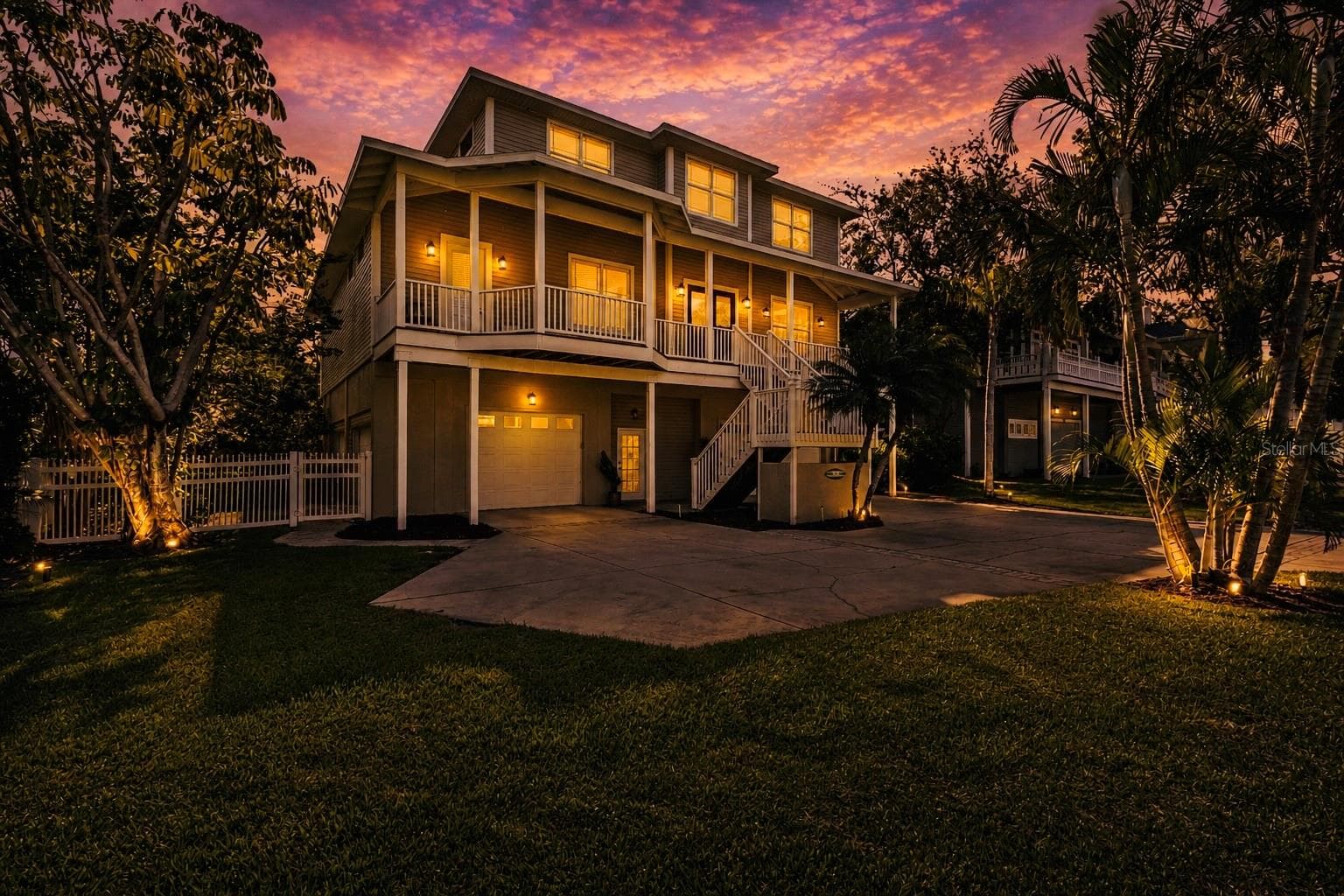Single Family Residence at 897 POINT SEASIDE DR, CRYSTAL BEACH, photo 60 of 76