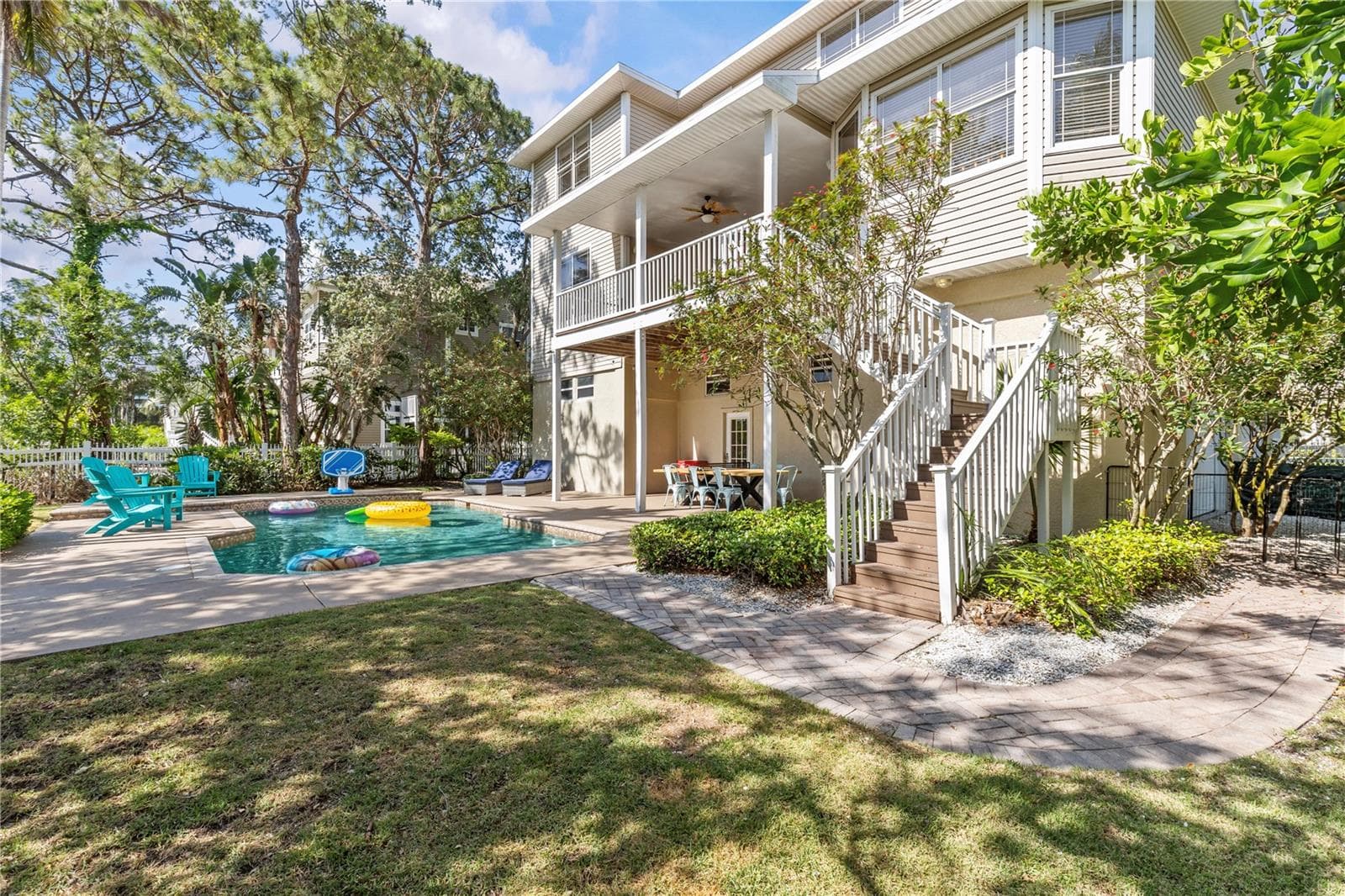 Single Family Residence at 897 POINT SEASIDE DR, CRYSTAL BEACH, photo 66 of 76
