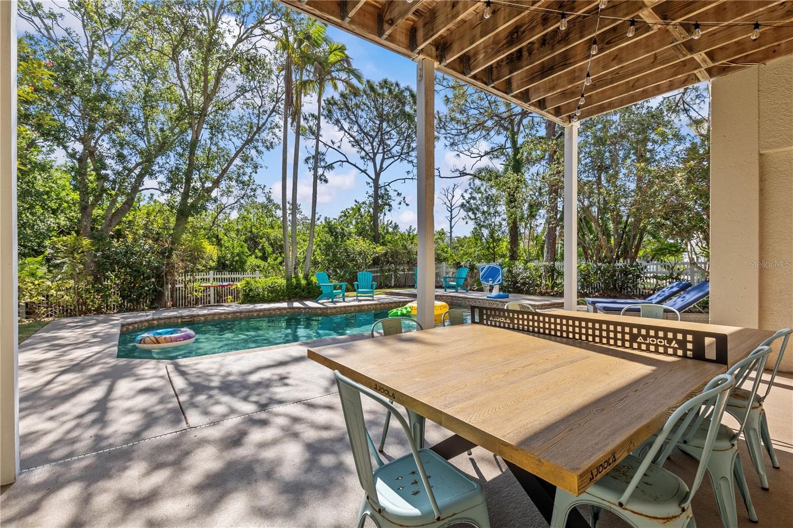 Single Family Residence at 897 POINT SEASIDE DR, CRYSTAL BEACH, photo 71 of 76