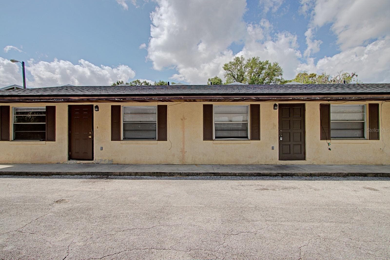 Multi-Family 5+ at 830 N CLAKE ST, DELAND, photo 4 of 31