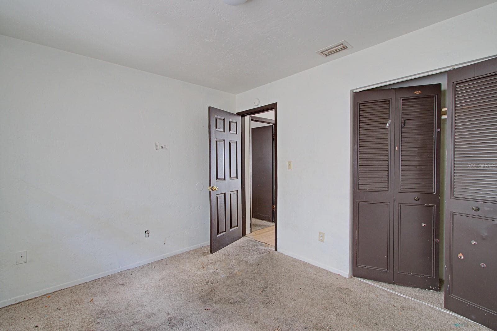Multi-Family 5+ at 830 N CLAKE ST, DELAND, photo 30 of 31