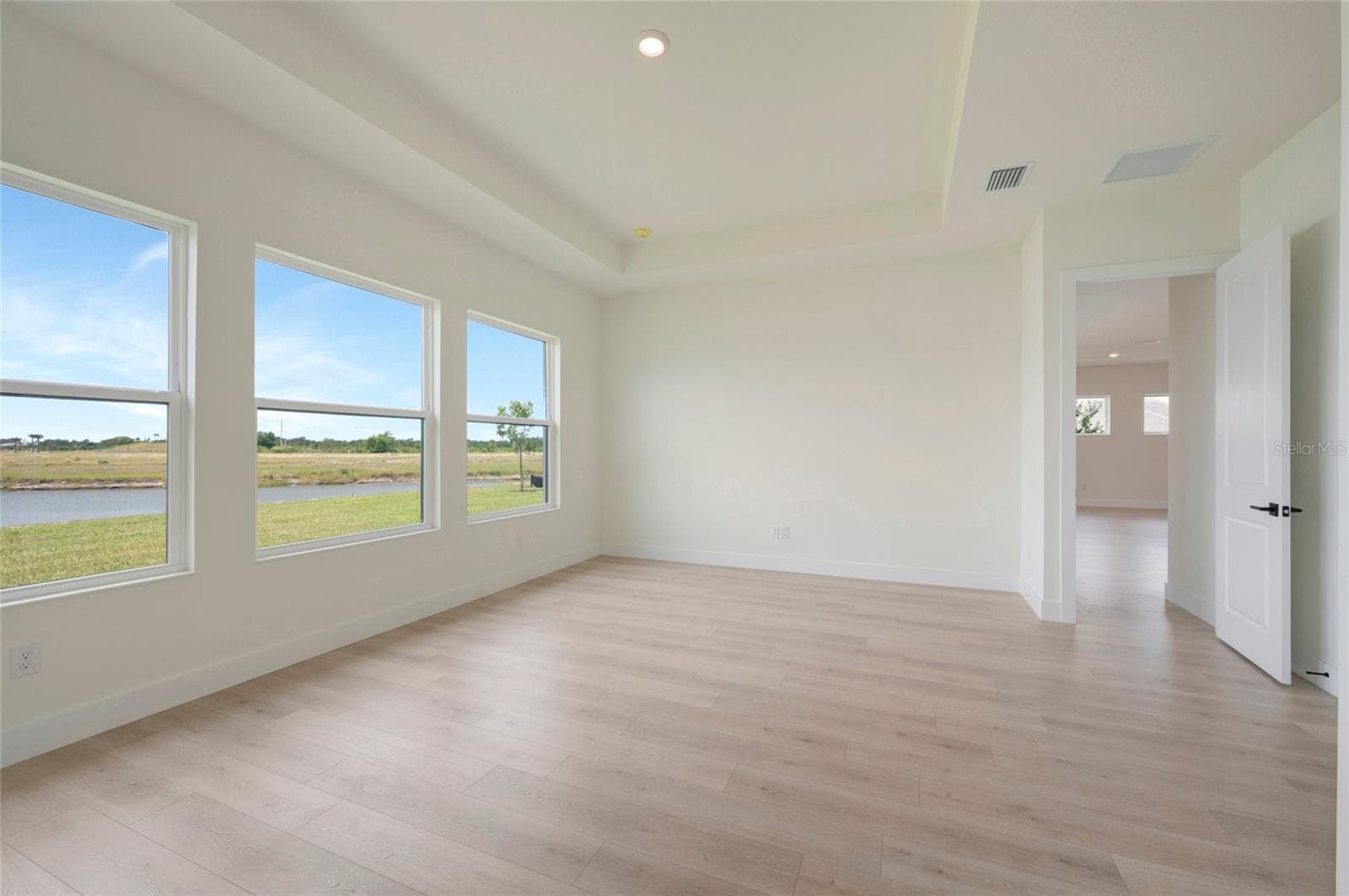 Owner's Retreat - 17988 FOXTAIL LOOP, VENICE
