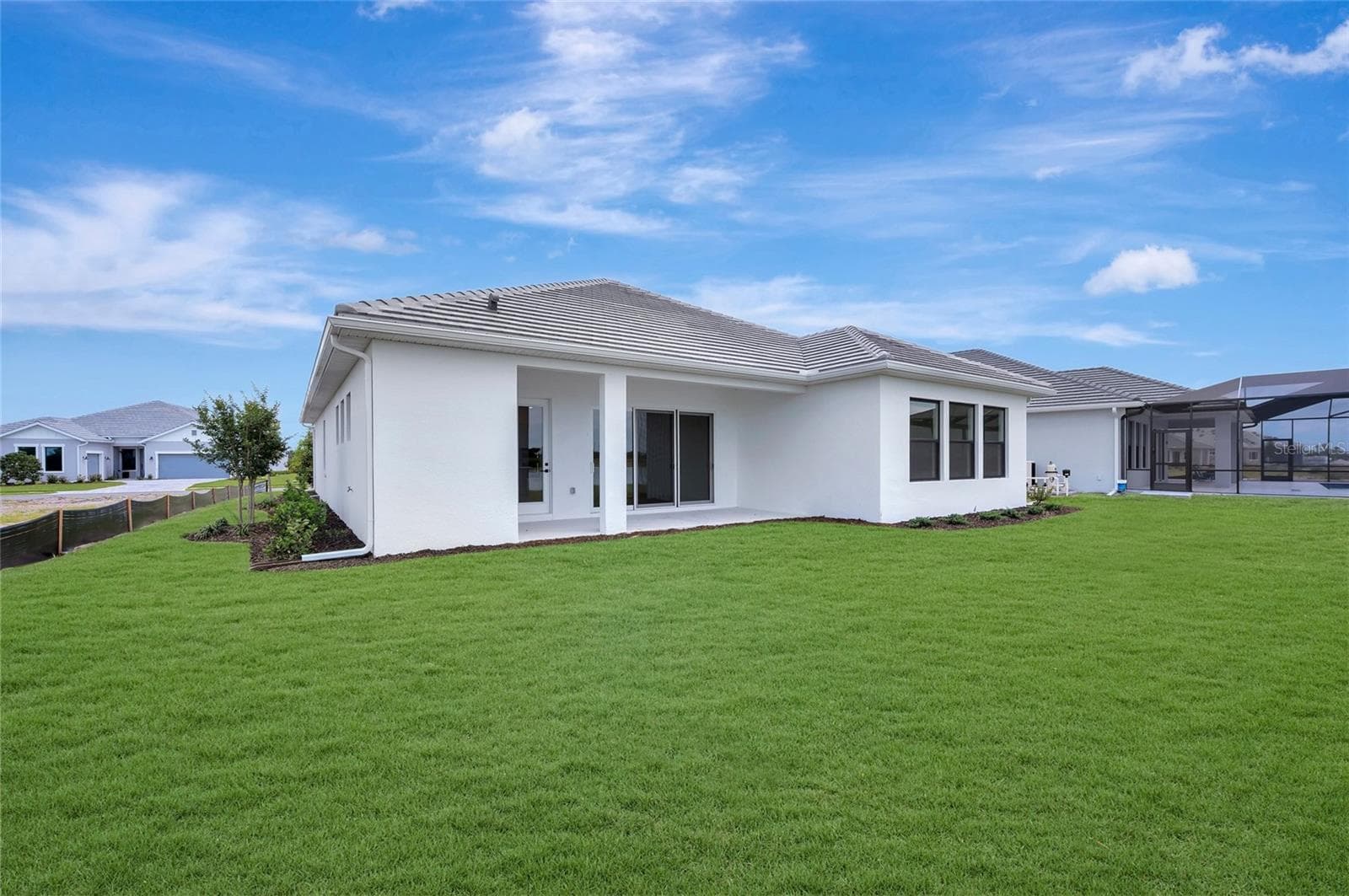 Rear Exterior - 17988 FOXTAIL LOOP, VENICE