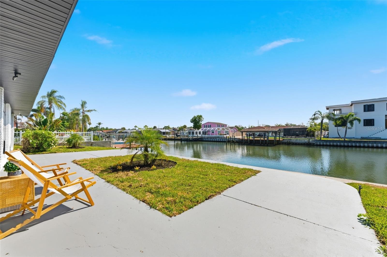 Single Family Residence at 3917 E EDEN ROC CIR, TAMPA, photo 26 of 55