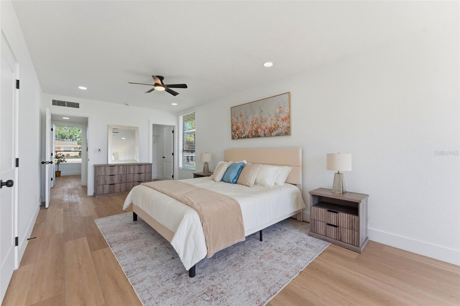 Single Family Residence at 3917 E EDEN ROC CIR, TAMPA, photo 31 of 55