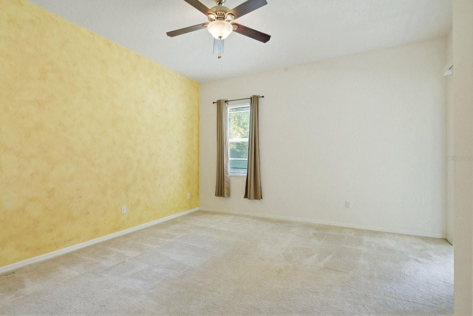 Townhouse at 1405 RIDGE TER, TARPON SPRINGS, photo 14 of 28