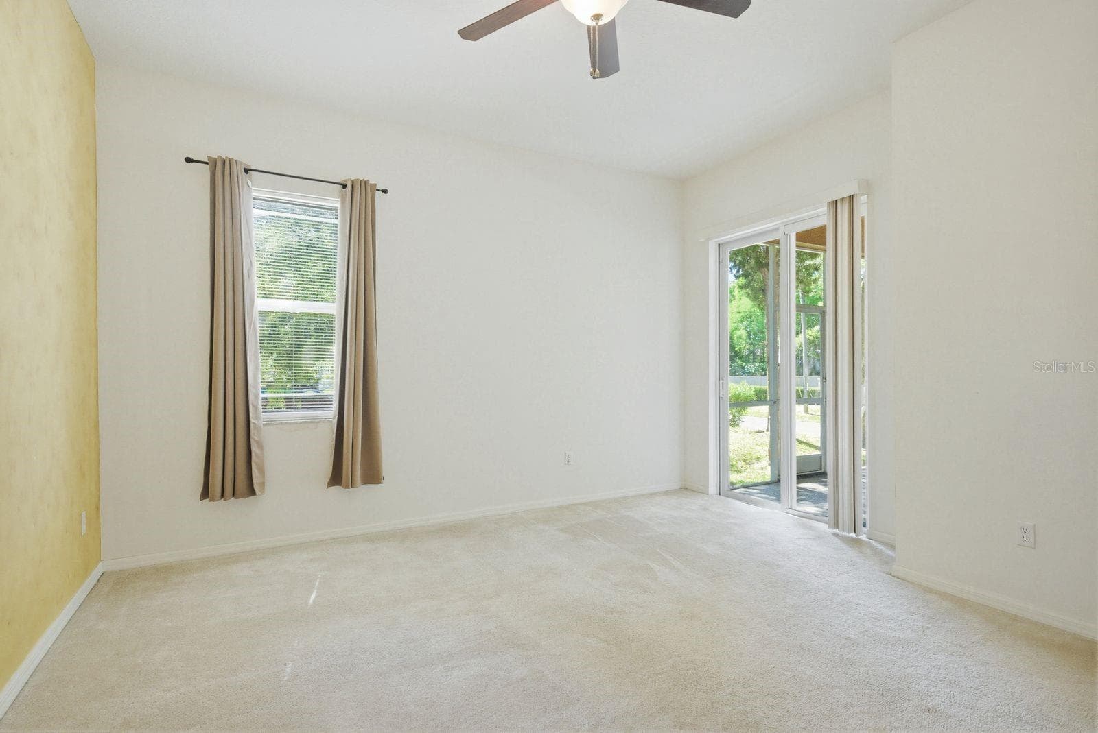 Townhouse at 1405 RIDGE TER, TARPON SPRINGS, photo 15 of 28