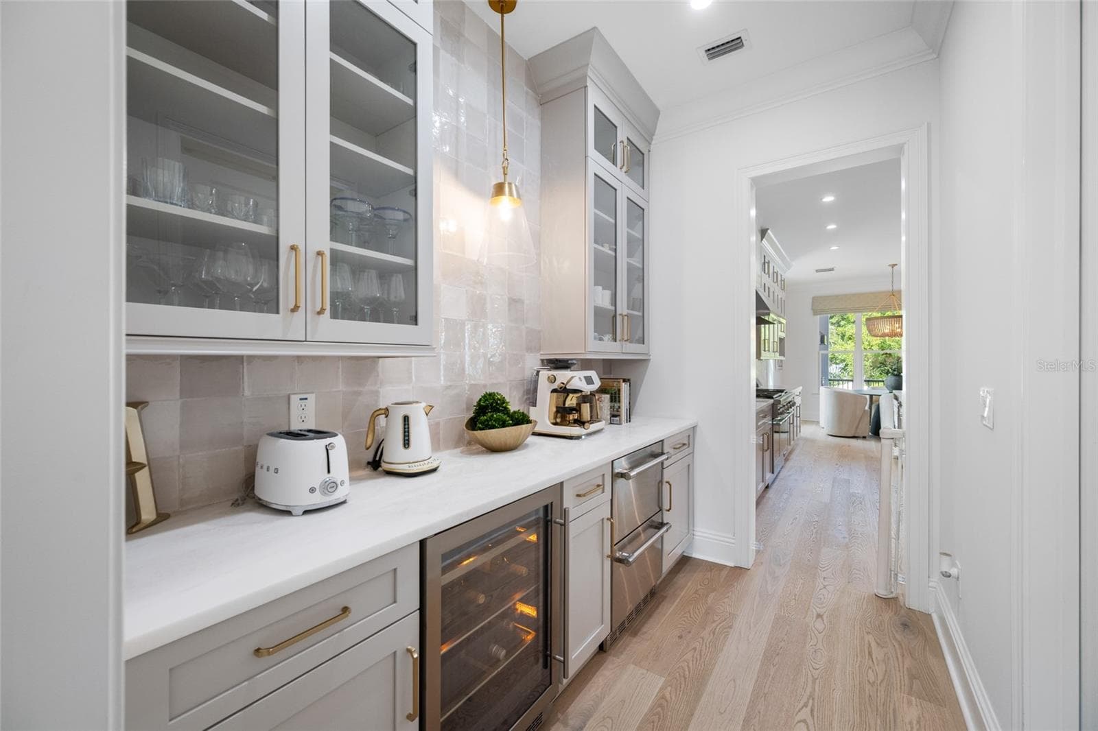 Single Family Residence at 2623 S PARKVIEW ST, TAMPA, photo 21 of 100
