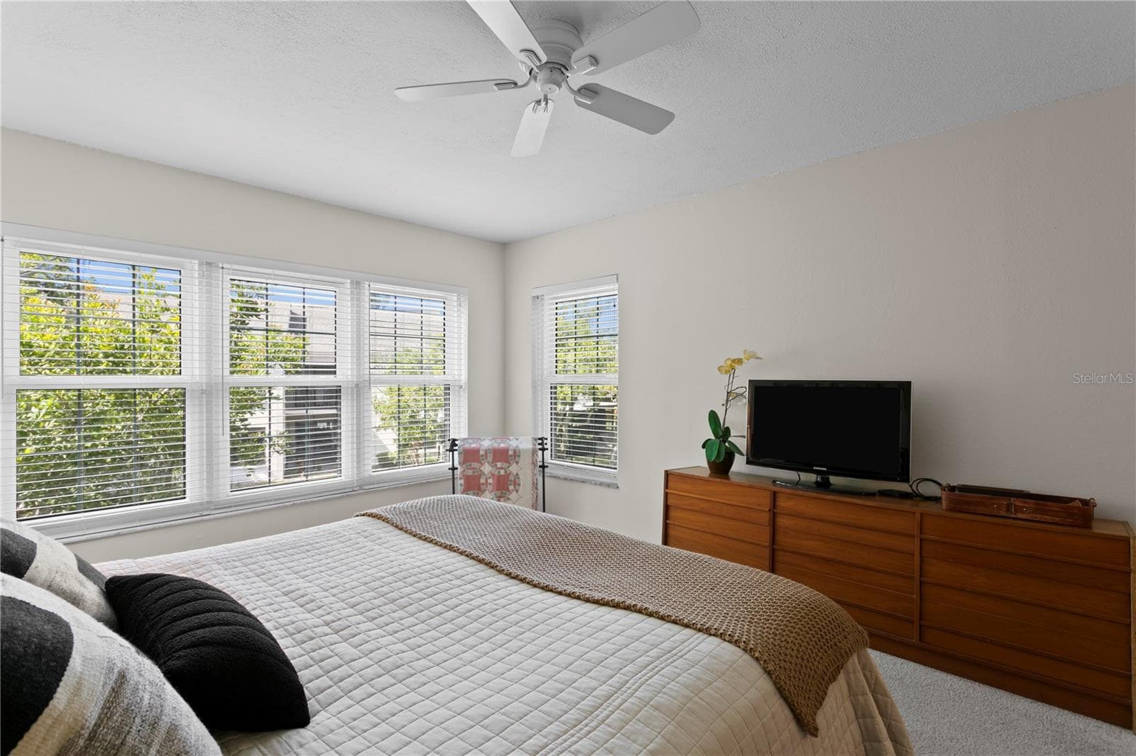 Condominium at 2453 KINGFISHER LN #G202, CLEARWATER, photo 22 of 32