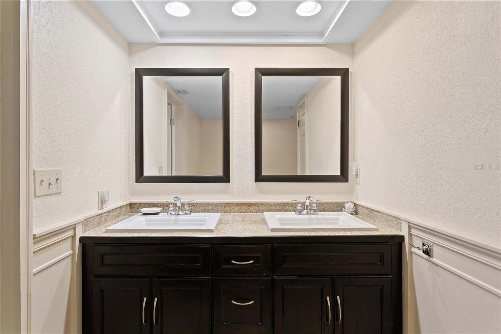 Condominium at 2453 KINGFISHER LN #G202, CLEARWATER, photo 24 of 32