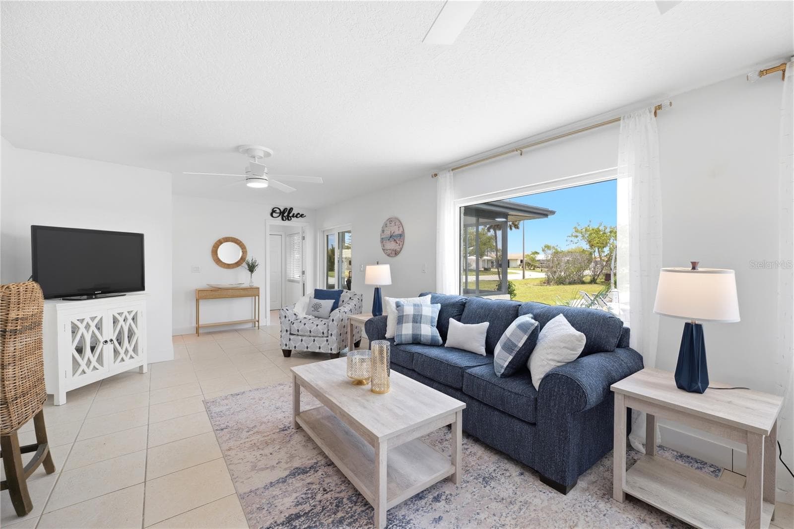 large space for entertaining - 5016 DORY DR, NEW PORT RICHEY