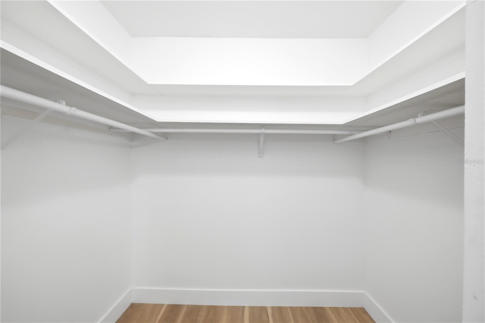 large walk in closet - 5016 DORY DR, NEW PORT RICHEY