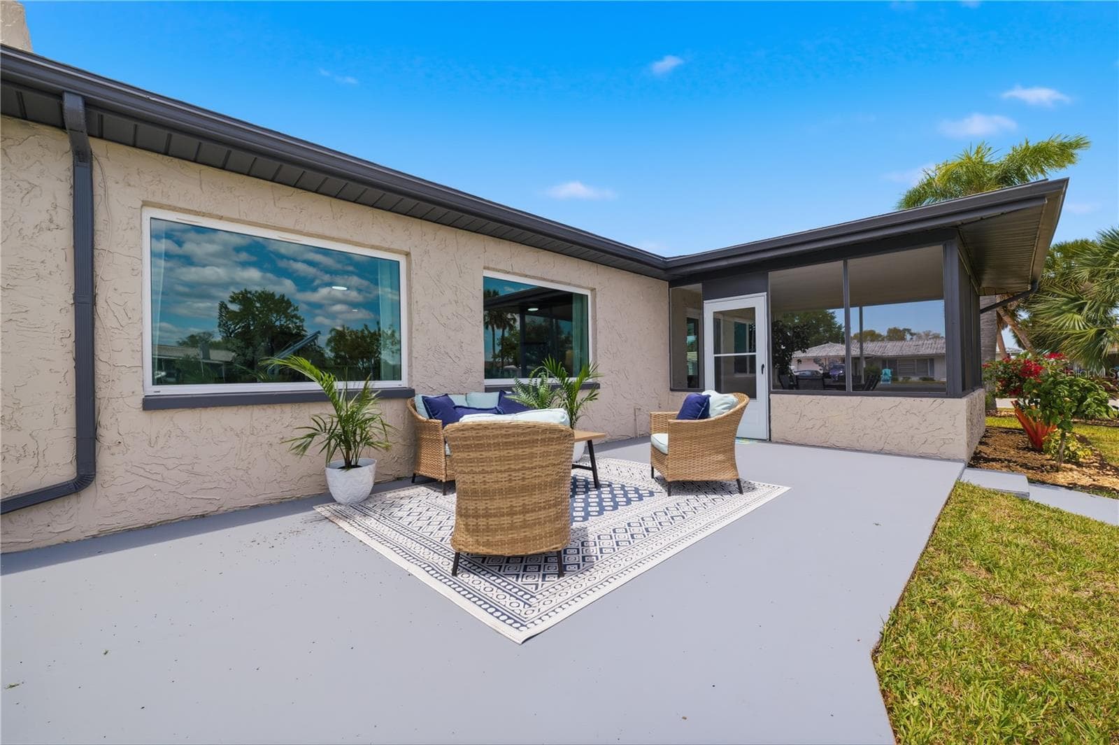 large patio area - room to install a pool - 5016 DORY DR, NEW PORT RICHEY